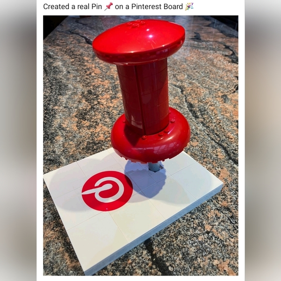 Pinterest "Red Pushpin" Lego kit by Brickloot - Picture 1 of 7